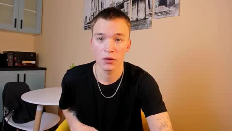 Derek online show from November 2025 08:07:01 PM