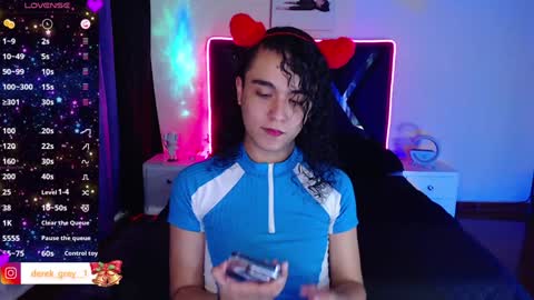 derek grey online show from January 2025 11:27:02 PM