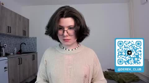 Snapshot of derek_shameless chatting on April 2026 08:55:02 PM Derek online show from April 2026 08:55:02 PM