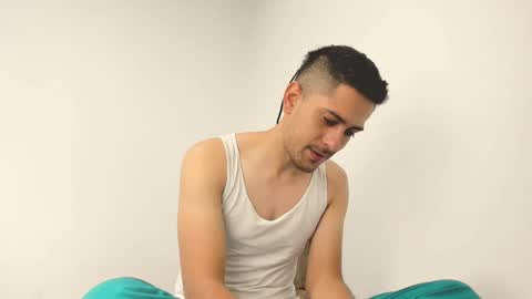 derek_vall online show from March 2025 11:31:02 PM