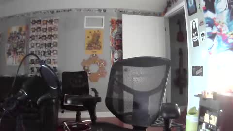 derekdings online show from January 2025 05:04:01 PM