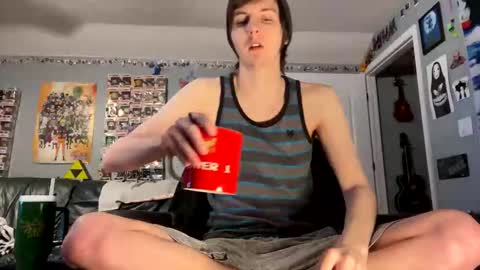 derekdings online show from March 2026 08:23:02 PM