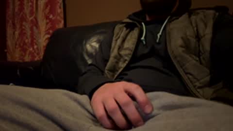 Snapshot of derekmaxxx chatting on February 2026 03:24:02 AM derekmaxxx online show from February 2026 03:24:02 AM