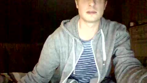 Snapshot of derokkes chatting on May 2026 01:45:01 AM derokkes online show from May 2026 01:45:01 AM