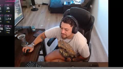 desertadventurer25 online show from September 2025 09:25:01 PM