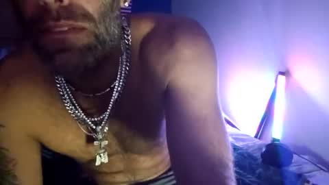 Tall and Handsome online show from November 2025 01:52:02 AM