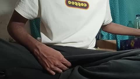 desi_boy799417 online show from February 2025 11:21:02 AM