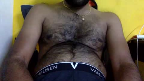 Snapshot of desi_suckable chatting on February 2025 01:32:02 AM desisuckable online show from February 2025 01:32:02 AM