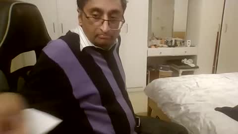 Snapshot of desiboi9 chatting on October 2025 12:18:01 AM desiboi9 online show from October 2025 12:18:01 AM