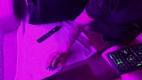 Snapshot of desiredsnack chatting on February 2026 02:51:02 AM lecram online show from February 2026 02:51:02 AM