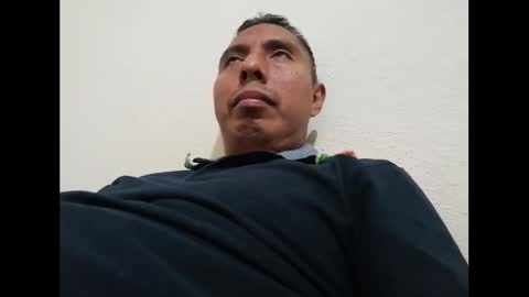 Snapshot of desnudo_sexoso chatting on January 2025 11:44:02 PM Desnudo sexoso online show from January 2025 11:44:02 PM