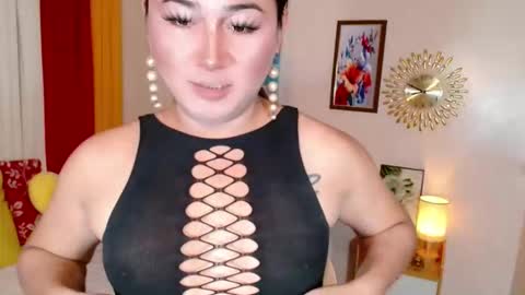 destenierose online show from March 2026 02:04:01 AM