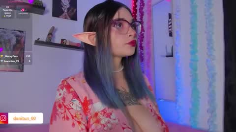 Snapshot of destiny14_ chatting on September 2025 06:24:02 AM Dani online show from September 2025 06:24:02 AM