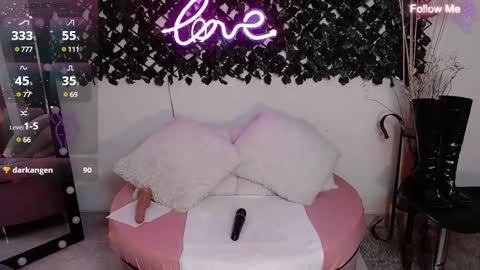 Destiny online show from February 2025 03:21:01 PM