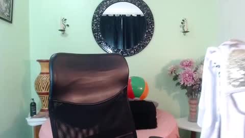 Destiny online show from October 2025 12:02:02 PM