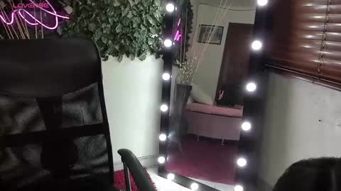 Destiny online show from November 2025 12:05:02 PM