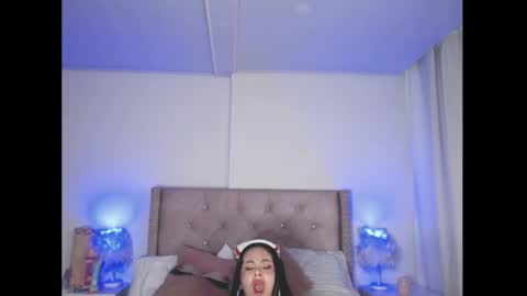 destinysweet21 online show from December 2024 12:02:01 PM