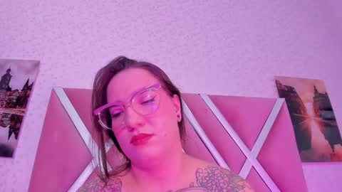 Deva Blue online show from November 2025 05:30:02 AM