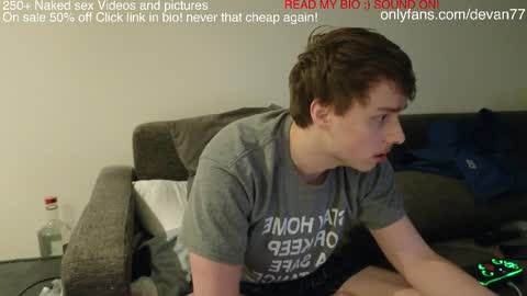 Snapshot of devantheplug chatting on April 2026 07:42:02 AM Devan online show from April 2026 07:42:02 AM