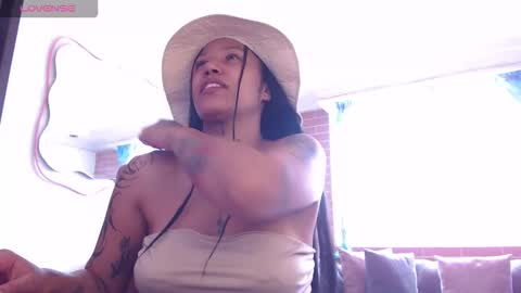 devi_black_13_ online show from February 2026 05:39:02 PM