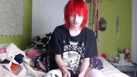 poutyangel online show from December 2025 01:11:01 AM