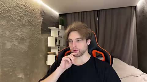 Snapshot of devilnut1 chatting on March 2026 06:39:01 AM devilnut1 online show from March 2026 06:39:01 AM