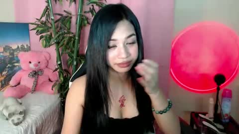 Devine Greyson online show from January 2025 04:03:01 AM