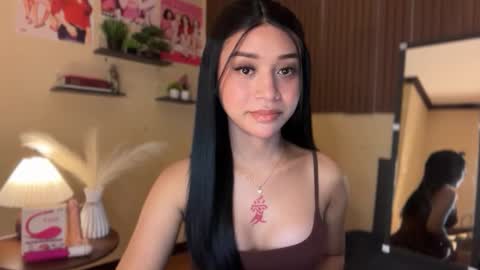 Devine Greyson online show from December 2025 10:12:01 AM