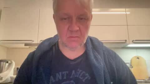 Devon online show from December 2025 01:10:01 AM