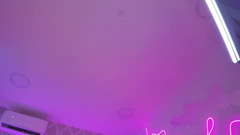 Snapshot of devoracook chatting on November 2025 05:34:01 PM DevoraCook online show from November 2025 05:34:01 PM