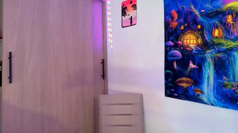 Sara 3 online show from November 2025 07:57:01 PM