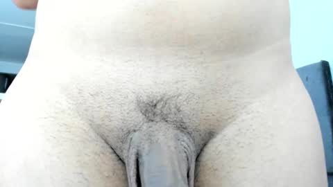 Snapshot of dewolk chatting on November 2025 10:32:01 PM thumb up me please its important online show from November 2025 10:32:01 PM