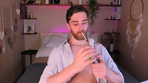 Dexter online show from October 2025 09:15:02 PM