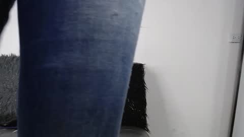 Deysha online show from March 2026 05:06:01 PM