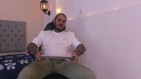 dhaian online show from November 2025 09:04:02 PM