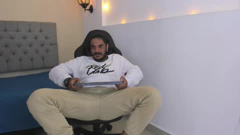 dhaian online show from November 2025 09:13:01 PM