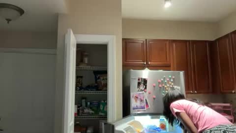 Dolly online show from February 2026 06:40:02 AM