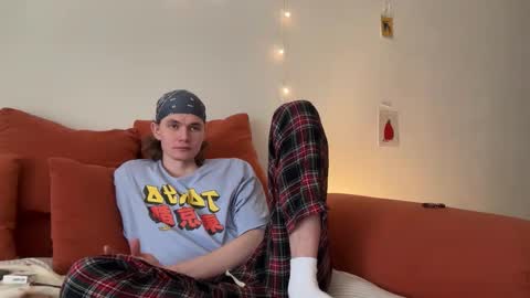 Di Alex online show from November 2025 09:45:01 AM