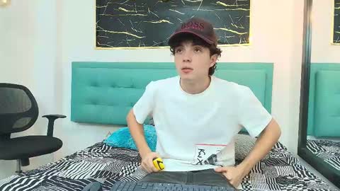   online show from October 2025 07:47:02 PM