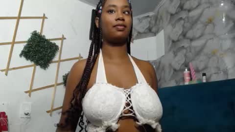 Snapshot of diabla_sexyboobs chatting on November 2025 09:03:02 PM D I A B L A online show from November 2025 09:03:02 PM