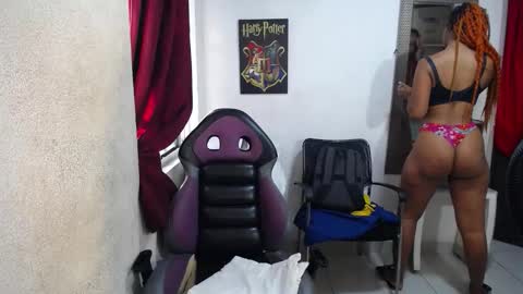 Snapshot of diabla_sexyboobs chatting on February 2026 09:18:02 PM D I A B L A online show from February 2026 09:18:02 PM