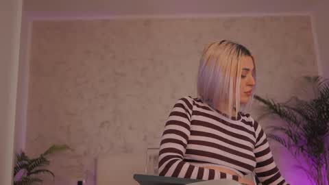 Thea online show from February 2026 04:05:02 PM