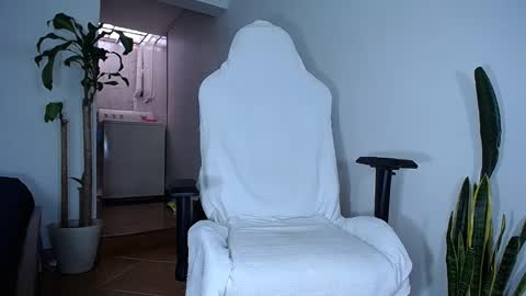 MaSSimo online show from February 2025 06:49:02 PM