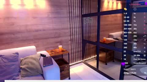 Camila and Megan online show from February 2026 10:46:01 AM