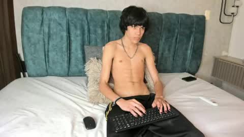 diamond_twink online show from June 2026 03:56:02 PM