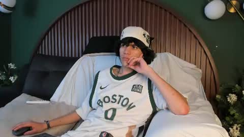 diamond_twink online show from July 2026 05:27:02 AM
