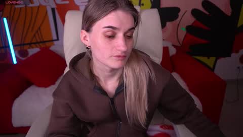 DiamondNina online show from March 2026 07:53:01 PM