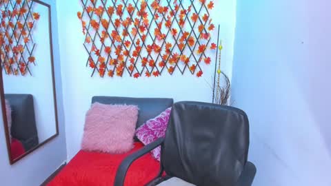 Snapshot of diana_serna chatting on February 2025 03:21:01 PM Diana online show from February 2025 03:21:01 PM