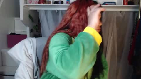 diana online show from December 2024 08:00:01 PM