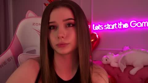 Diana online show from February 2025 10:40:02 PM